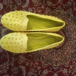 Shoedazzle 6.5 lime green
